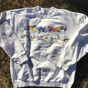90 looney tunes crew neck